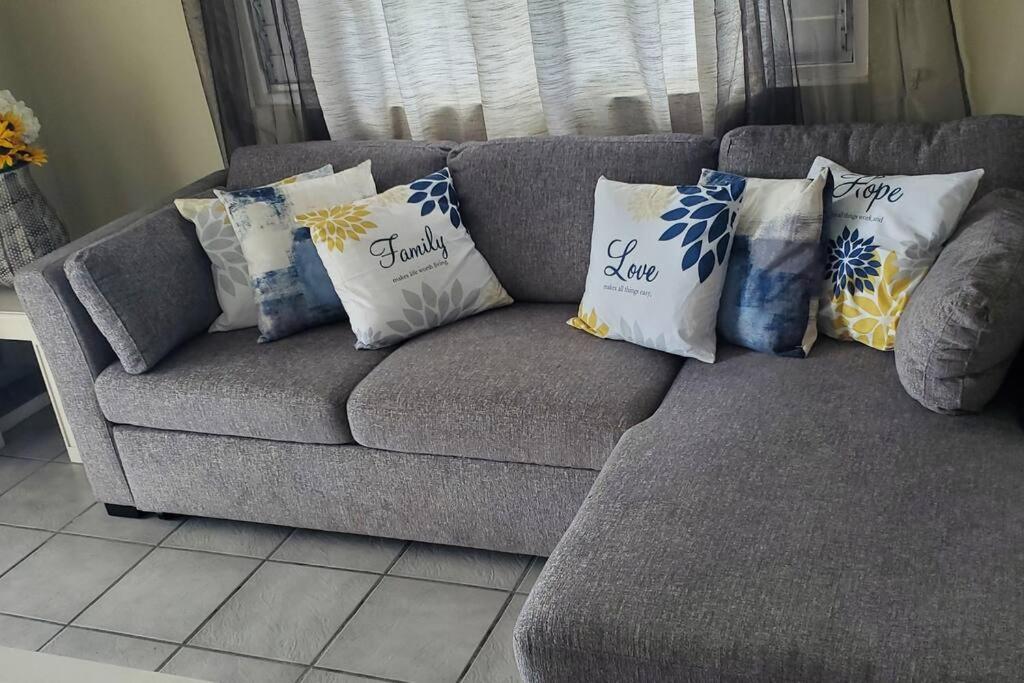 Chalet Cassie Apartment Монтего Бей Екстериор снимка